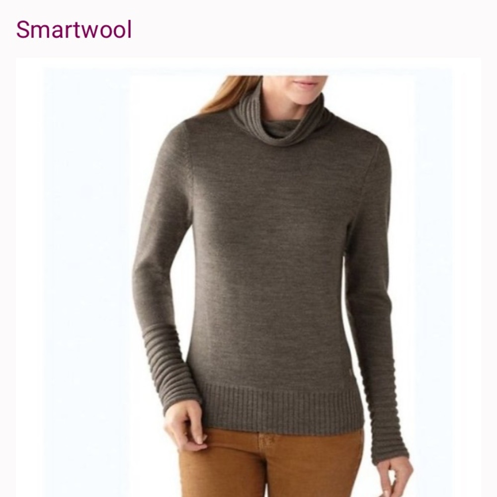Smartwool Merino Wool Turtleneck Sweater. Taupe Gray.